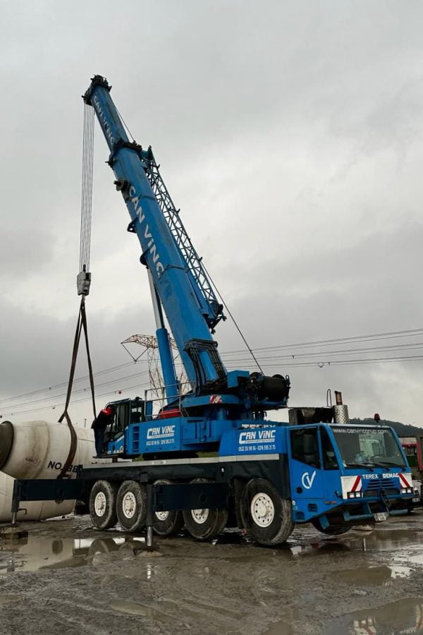 Can Vinç Teleskopik Vinç Hizmet Resim